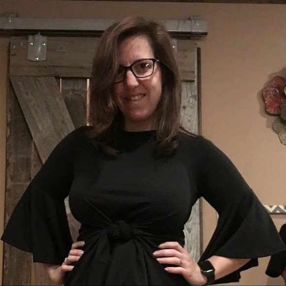 Meet your Posher, Megan - Picture 1 of 1